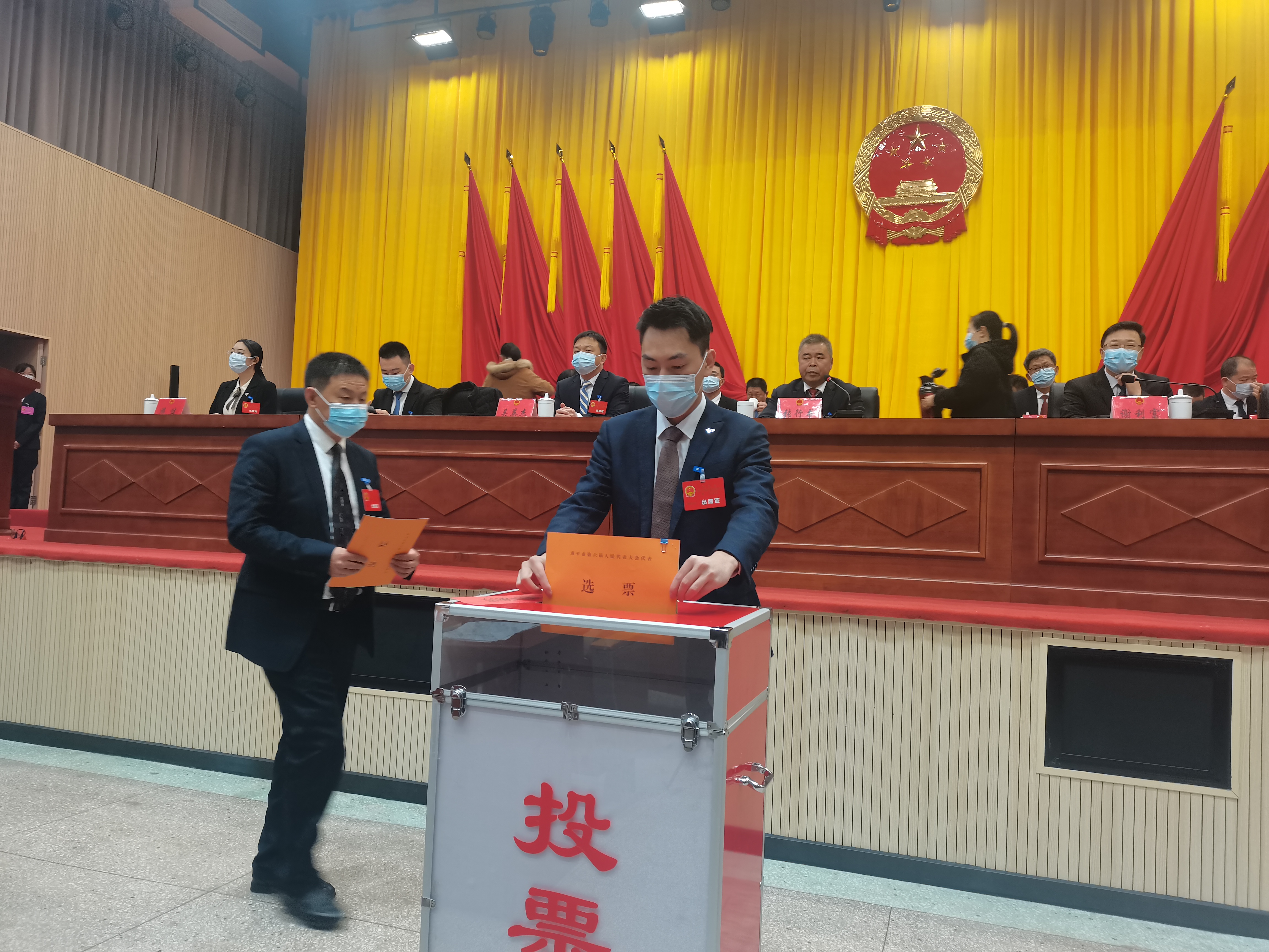 恭喜我公司總經(jīng)理李晉恒同志擔任松溪縣第十八屆人民代表大會常務(wù)委員會委員